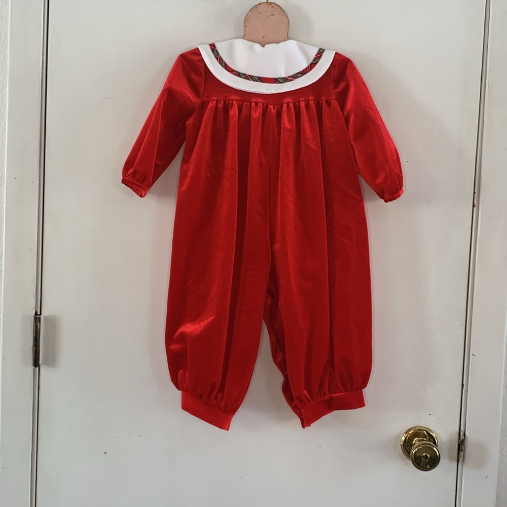 Vintage Allison Ann red velvet outfit with Peter Pan collar with tartan trim - Picture 8 of 10